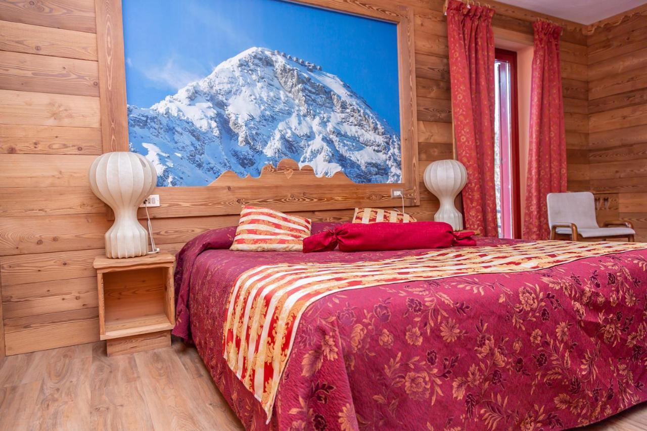 Hotel Chaberton Cesana Torinese Kültér fotó