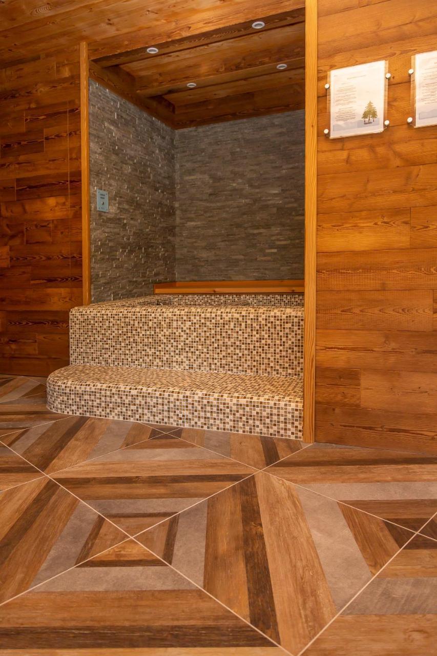 Hotel Chaberton Cesana Torinese Kültér fotó