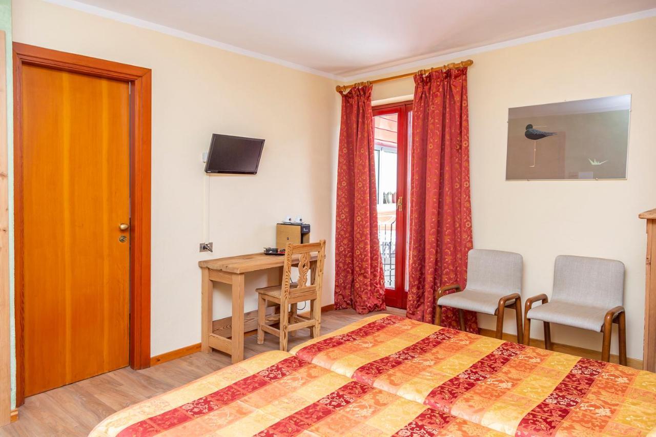 Hotel Chaberton Cesana Torinese Kültér fotó